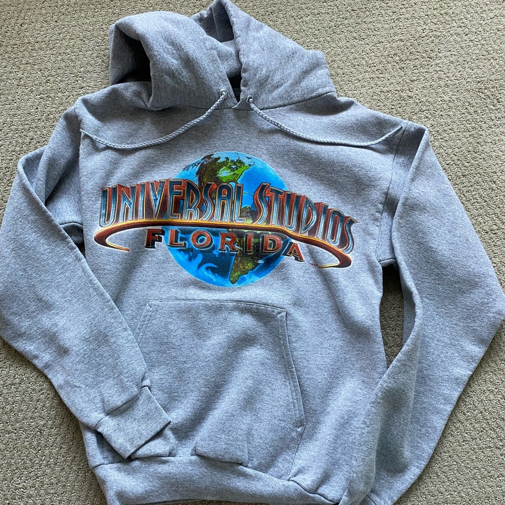 Authentic Universal Studios Florida hoodie. Size Small
